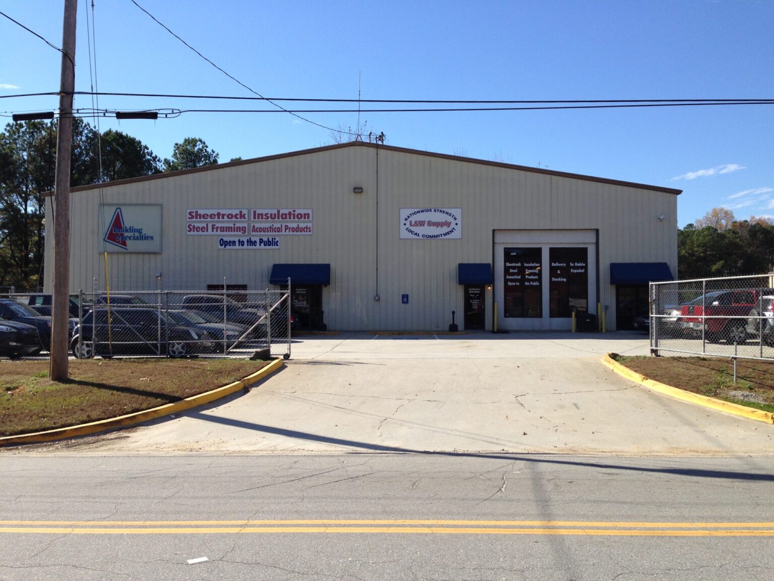 buildingspecialtiesdoravillega30340branchexterior L&W Supply